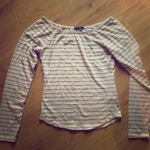 Off the shoulder long sleeve shirt